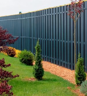 Как сэкономить на строительстве забора?