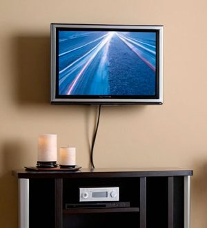 Как спрятать провода от телевизора