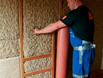 Утеплитель для бани: чем руководствоваться при выборе?