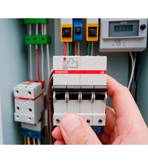 Выбор вводного автомата: от А до Я для вашей квартиры