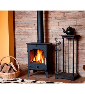 Как правильно установить печь-камин в деревянном доме