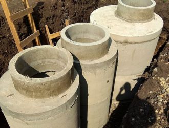 Как избежать неприятного запаха от септика из бетонных колец