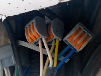 Стоит ли использовать разъемные клеммники в электропроводке?
