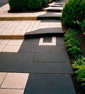 Современное благоустройство: как выбрать пластиковую тротуарную плитку