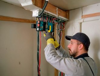 Замена проводки в квартире: Пошаговый план от профессионалов