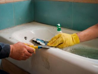 Ремонт сколов на ванне: лучшие методы и материалы