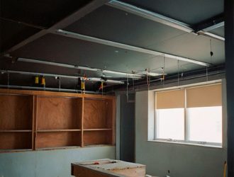 Пошаговая инструкция по установке подвесного потолка