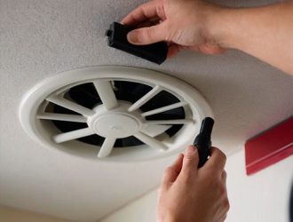 Как разобрать вентилятор вытяжки в ванной