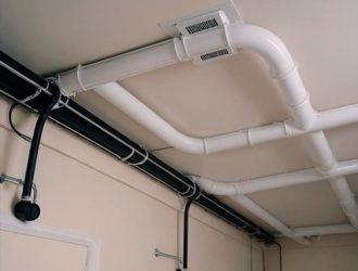 Пластиковые трубы для вентиляции: особенности выбора и монтажа