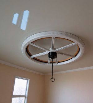 Установка закладной под люстру в натяжной потолок: советы и инструкция