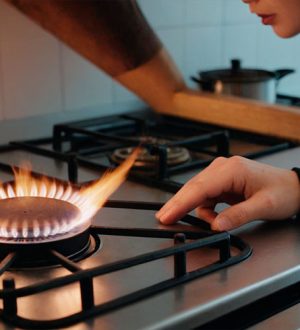 Газовая плита бьет током? В чем проблема и как ее решить