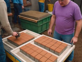 Как сделать тротуарную плитку своими руками: пошаговая инструкция