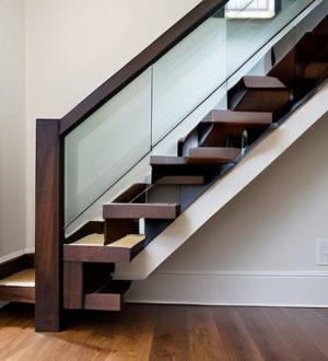 Идеальный угол: как правильно рассчитать наклон лестницы для безопасности и комфорта в доме