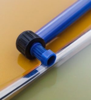 Как избежать сквозняков и конденсата: руководство по замене уплотнителей в пластиковых окнах