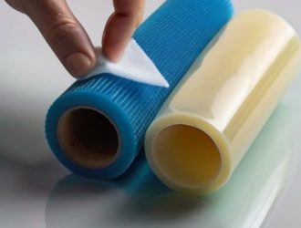 Как правильно подготовить поверхность для поклейки самоклеющейся пленки: секреты обезжиривания для идеального результата