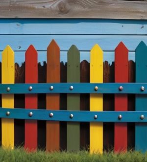 Как выбрать идеальную краску для наружных деревянных конструкций: от подготовки до ухода