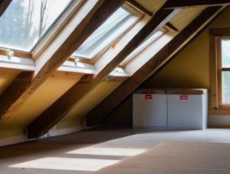 Эффективное утепление чердака: как сохранить тепло в доме и избежать ошибок