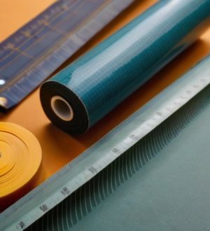 Как поклеить обои: пошаговое руководство от подготовки до финальной обработки