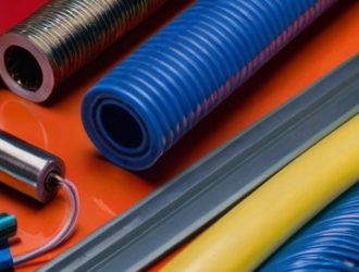 Как правильно затянуть кабель в гофру: пошаговое руководство для надежной защиты проводки