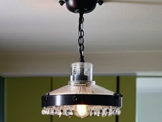 Как установить люстру без крючка: пошаговое руководство для безопасной и надежной установки