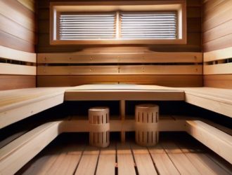 Создаем идеальные полки для бани: от выбора материалов до ухода за древесиной