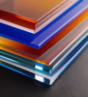 Акрил: История, Свойства и Применение в Современной Индустрии