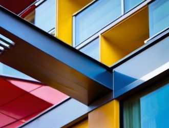 Эффективная обшивка дома профнастилом: защита, эстетика и долговечность в одном решении