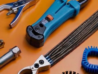 Эффективные соединения проводов: как выбрать и использовать гильзы и инструменты для обжима