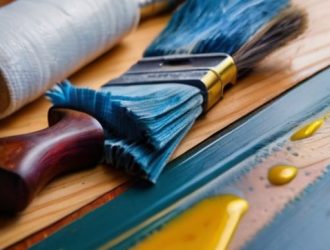 Эффективные способы удаления старой краски с деревянных поверхностей: от механических до химических методов