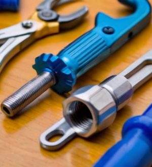 Как правильно открутить кранбуксу на смесителе: пошаговое руководство для домашних мастеров