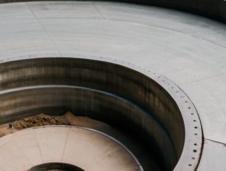 Как правильно рассчитать вес бетонного кольца: от характеристик до практических советов