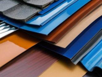 Как правильно выбрать материал для крыши гаража: советы и рекомендации по металлическим, битумным и полимерным покрытиям