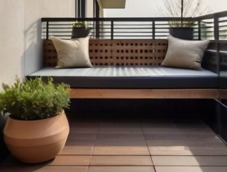 Как создать уютный балкон: от холодного остекления до идеального дизайна