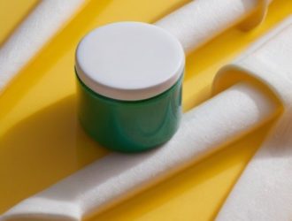 Как вернуть белизну пластиковым изделиям: эффективные методы очистки от желтизны