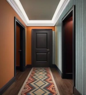 Как выбрать идеальные обои для коридора: советы по стилю и материалам