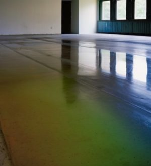 Правильная заливка пола: от выбора материала до идеального высыхания