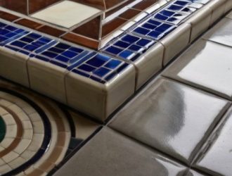 Правильный уход за керамической плиткой: как время ожидания влияет на долговечность и эстетику