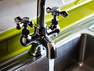 Шум в водопроводном кране: причины, влияние давления и способы устранения