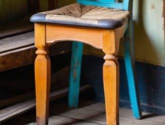 Состаривание мебели: шаг за шагом к уникальному стилю и уюту в вашем интерьере