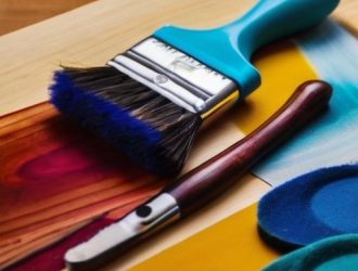 Эффективные инструменты для нанесения морилки: от кистей до аэрозолей