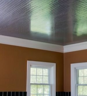 Эффективные методы удаления водоэмульсионной краски с потолка: пошаговое руководство и советы по подготовке