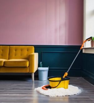 Как эффективно удалить побелку со стен: советы по минимизации пыли и грязи