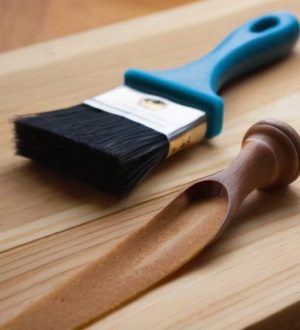 Как эффективно устранить трещины в дереве: выбор материалов и техники заполнения