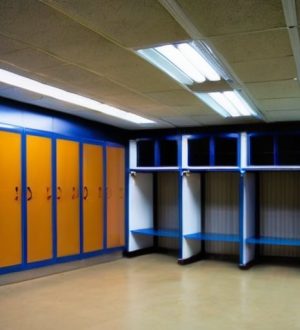 Как самостоятельно подшить потолок: пошаговое руководство для новичков